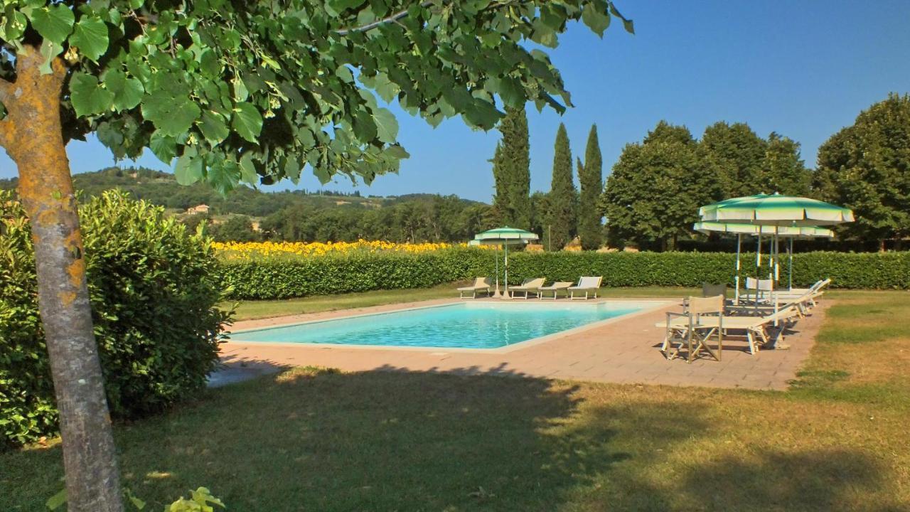 Agriturismo La Peschiera Casole dʼElsa Kültér fotó
