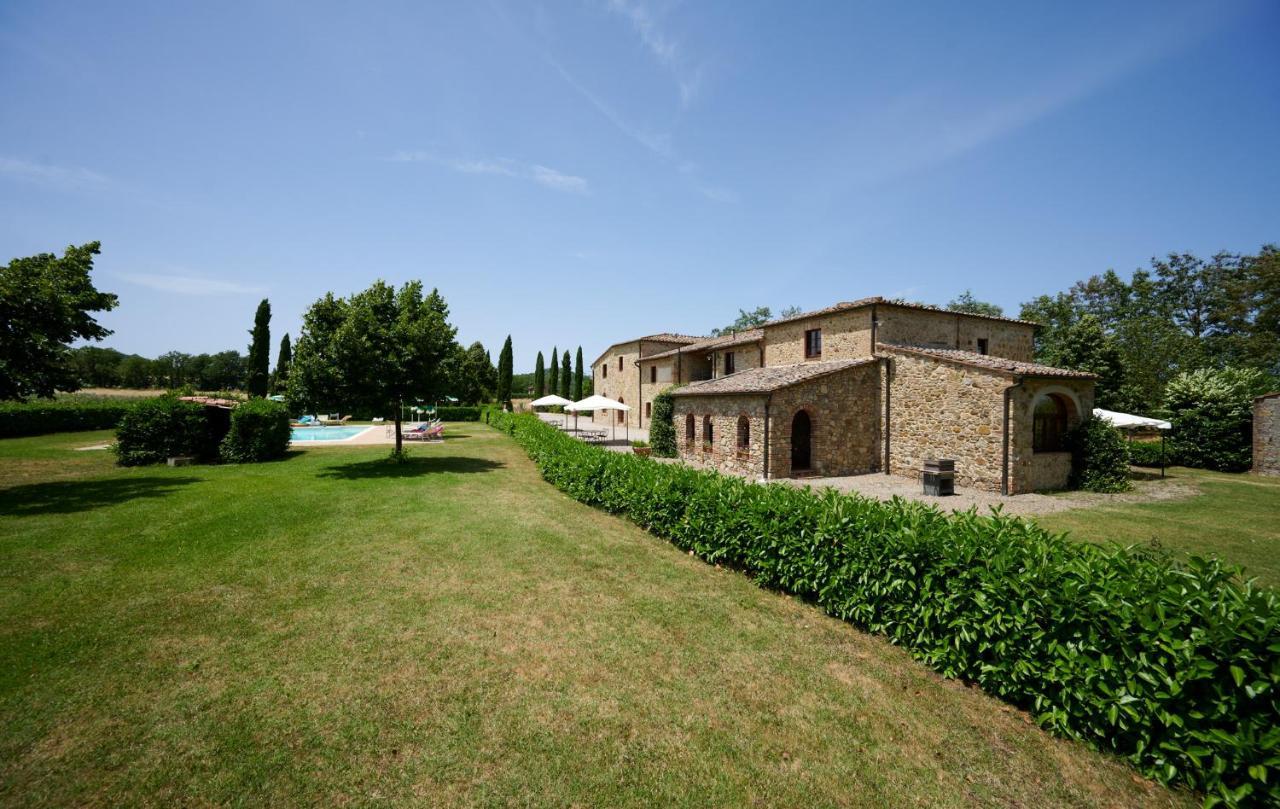 Agriturismo La Peschiera Casole dʼElsa Kültér fotó