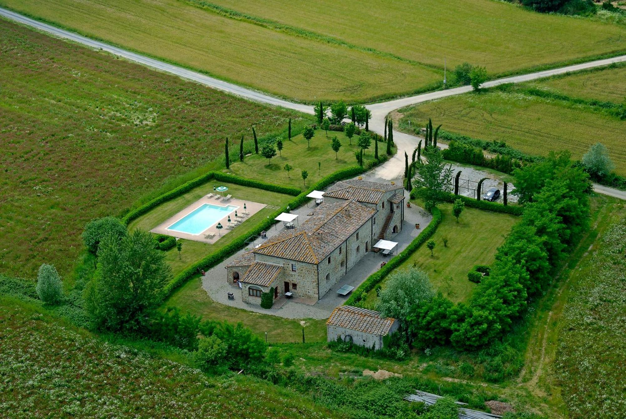 Agriturismo La Peschiera Casole dʼElsa Kültér fotó